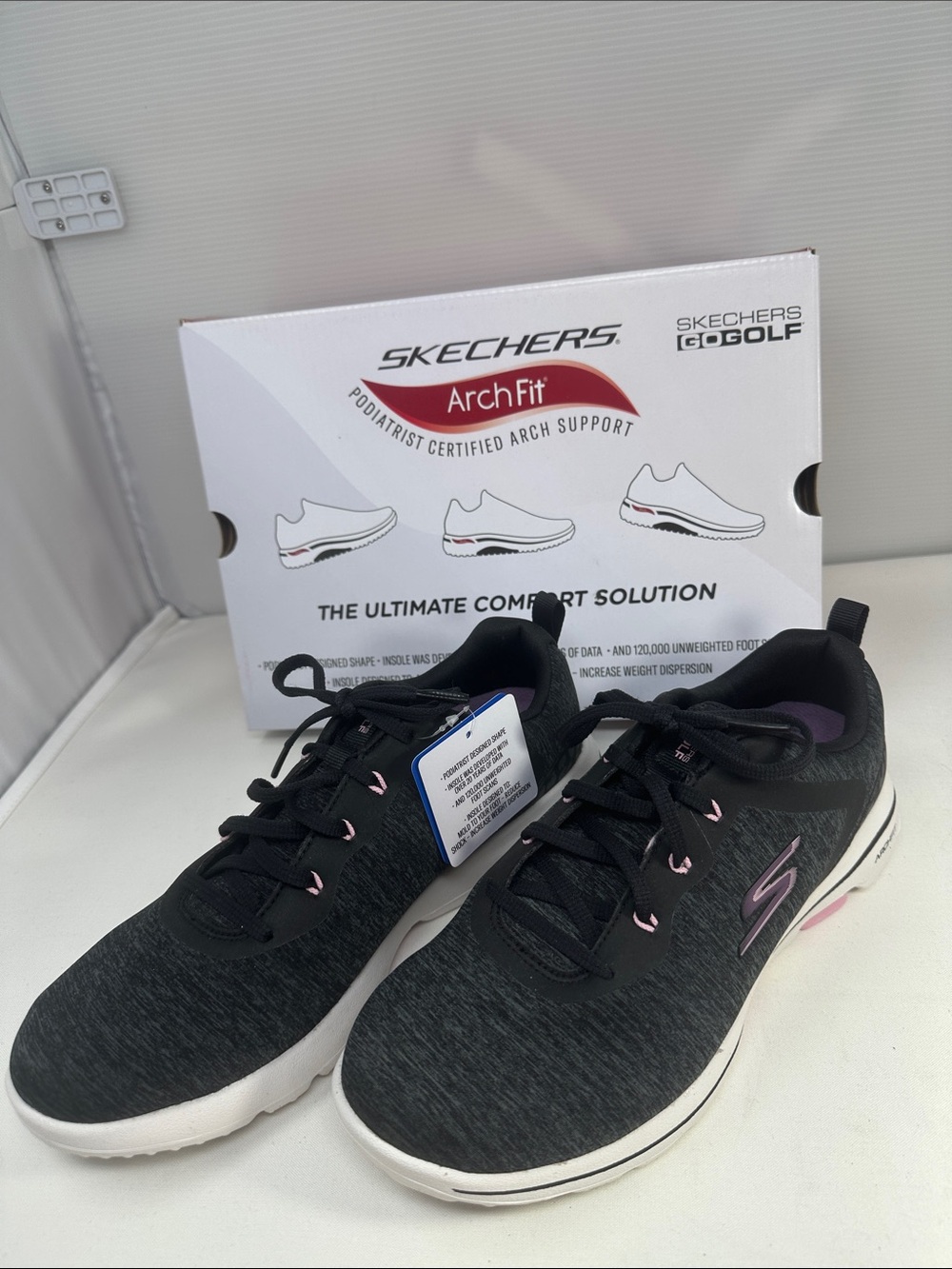 Sketchers GoGolf Size 8